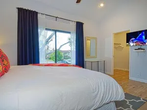 Image of Suite Escapes 10