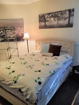 Image of JHU Guesthouse near Campus
