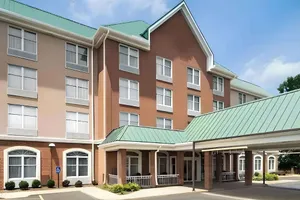 Image of Country Inn & Suites by Radisson, Cuyahoga Falls, OH