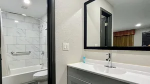 Image of Days Inn Bloomington
