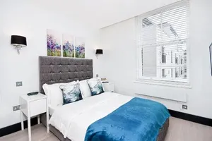 Image of Heinze Flat 402 - One bedroom fourth floor flat By City Living London