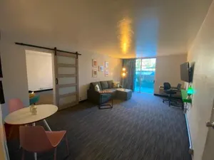 Image of DAYS INN GLENDALE LOS ANGELES