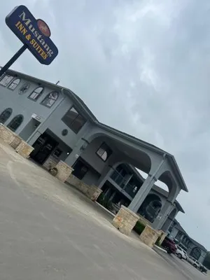 Image of Mustang Inn and Suites