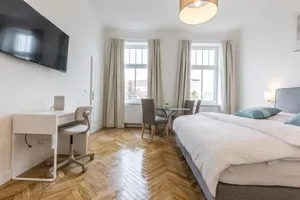 Image of Easy Vienna 15