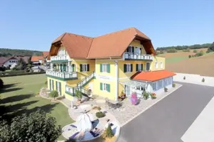 Image of Hotel Garni Thermenglück