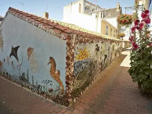 Image of T3 face plage avec balcon et parking, aux Sables-d'Olonne - FR-1-92-808