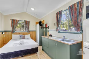 Image of Island Gateway Holiday Park