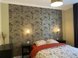 Image of Appartement Équipé au Cœur de Vichy – Confort et Praticité - FR-1-489-366