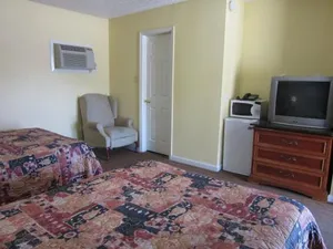 Image of Relax Inn Tyler