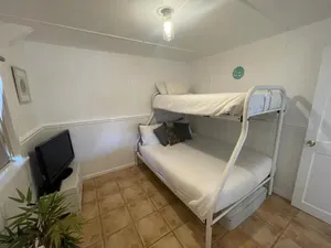 Image of Manta Stays Downstairs