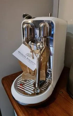 Image of Red Lotus Guesthouse - A Grand Valley Views Escape