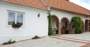 Image of Blauregenhof