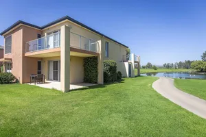 Image of Villa On The Green