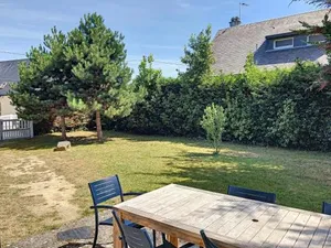 Image of Maison de plain-pied avec jardin, à 200m de la plage et 400m des commerces - FR-1-361-58