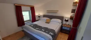 Image of Urlaub am Krausberghof, Apartment mit Balkon und Parkplatz, Aufenthaltsraum, Sauna und Infrarotkabine, inmitten der Natur, kostenfreie Kaffeekapseln, 6 Fahrminuten zur Alpentherme Gastein und zur Schlossalmbahn