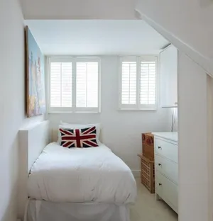 Image of Beautiful Two Bedroom Flat in Kensington