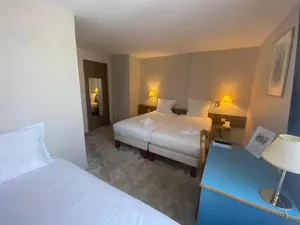 Image of HÔTEL DES 3 MARCHES- Logis Hôtel Restaurant