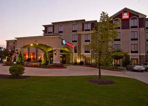 Image of Comfort Suites Tupelo