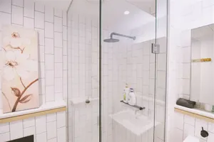 Image of Docklands 2BR Apartment with Parking