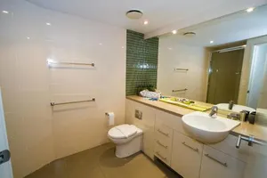 Image of Breakers At Agnes