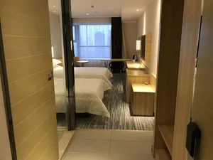 Image of City Comfort Inn Plaza Hotel