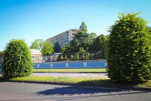 Image of The Sparkling Castle