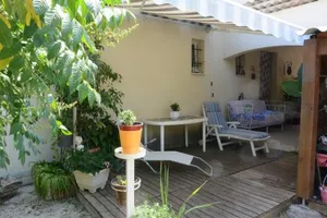 Image of Chez Régine Et Grégoire