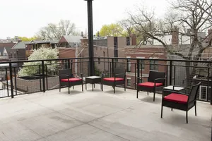 Image of Vibrant Lincoln Park Suites by Sonder