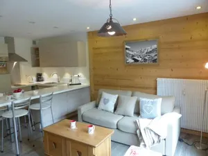 Image of Appartement cosy 2 pièces, 4 pers, centre de La Clusaz, proche pistes, balcon et wifi - FR-1-437-52