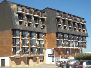 Image of L'estacade Marina Deauville