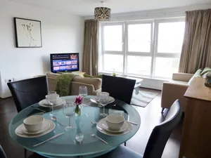 Image of Skyline Plaza