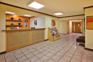 Image of La Quinta Inn & Suites by Wyndham Savannah Southside
