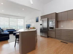 Image of 'belvedere' 30 Mulubinda Parade Luxurious Air Conditioned And Panoramic Views