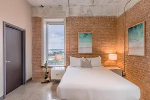 Image of Stunning Bright & Airy Space w/ Amazing Views!
