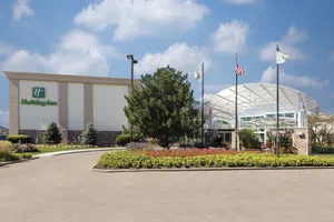 Image of Holiday Inn Chicago/Elk Grove