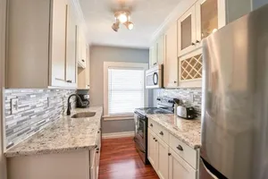 Image of Yamhill Flats: Suite #5