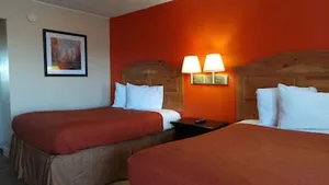 Image of Executive Inn - Calhoun