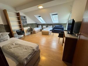 Image of M M Central Apartments Gruppen, Handwerker und Monteure Budget