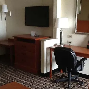 Image of Windsor Inn and Suites Tyler