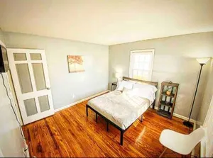 Image of Adorable&Cozy Suburban Home Mins from Dwtn Airport