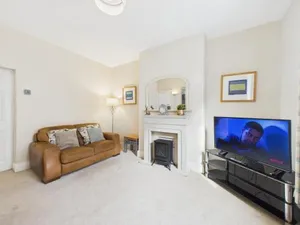 Image of RestfullStays, 3 Bedroom House FREE PARKING