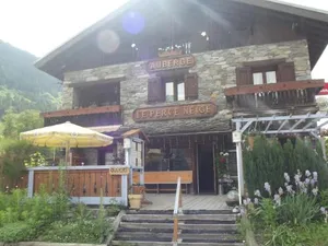 Image of Le Perce Neige