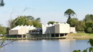 Image of Lake House Benalla