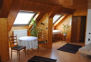 Image of Alt Weeze
