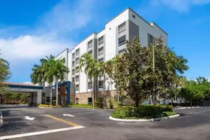 Image of Comfort Suites Weston - Sawgrass Mills South