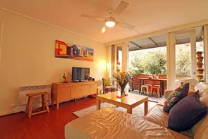 Image of Colour Pop Fitzroy - Pets, Parking, Balcony, 3bdrm