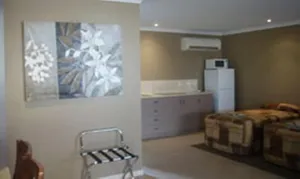 Image of Cosmos Country motor inn