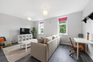 Image of Two Bedroom Duplex in Angel HIgh Street