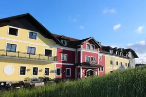 Image of Mohnhotel - Bergwirt Schrammel