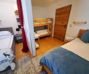 Image of Urlaub am Krausberghof, Apartment mit Balkon und Parkplatz, Sauna und Infrarotkabine, kostenfreie Kaffeekapseln, 6 Fahrminuten zur Alpentherme Gastein und zur Schlossalmbahn, Spielplatz